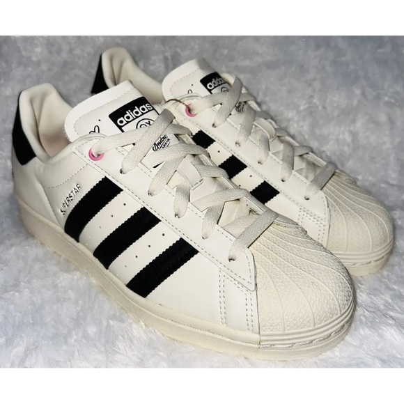adidas gazelle silver green womens ADIDAS SUPER STAR ANDRE SARAIVA – TENNIS PREMIUM main image 0